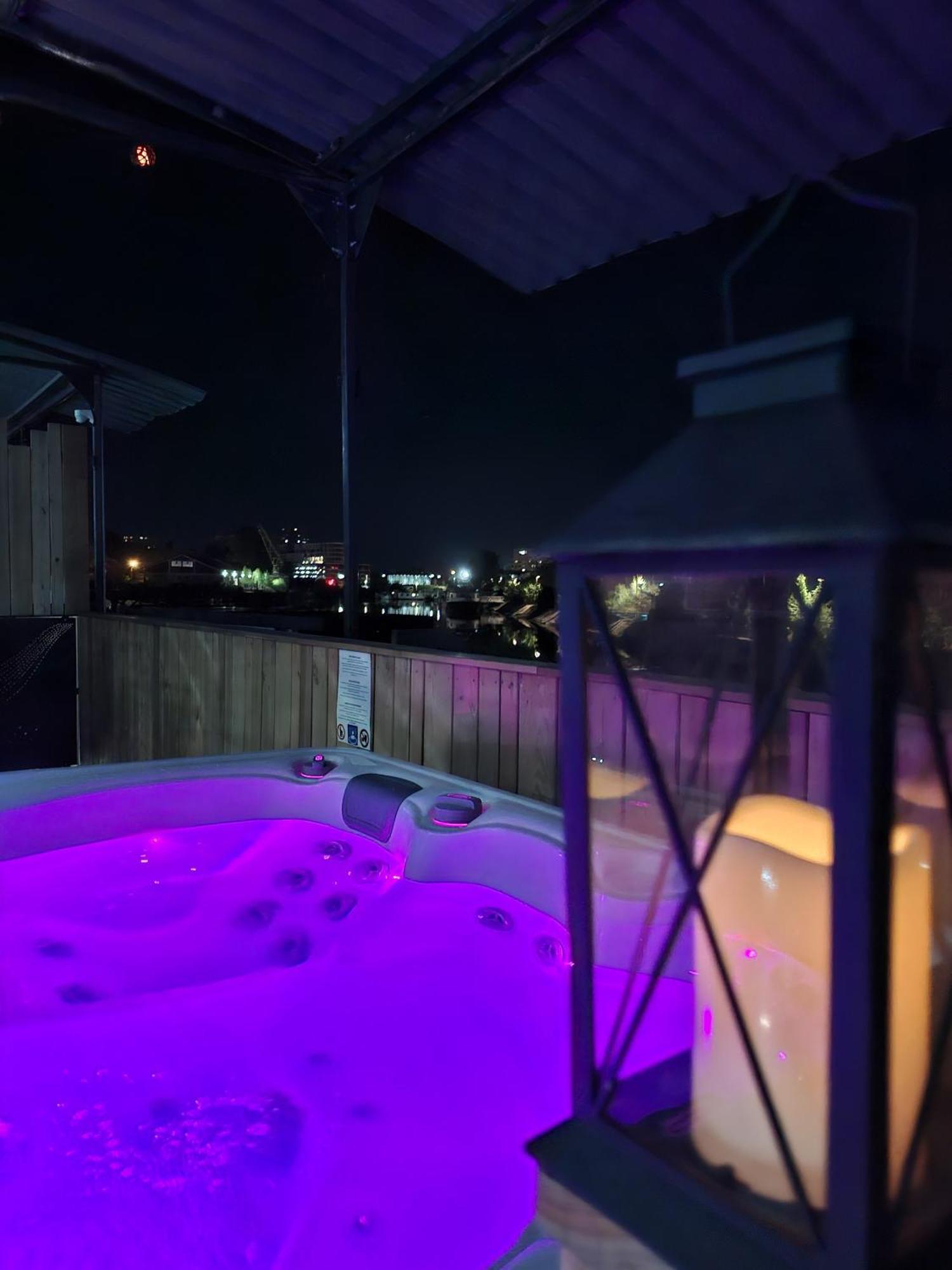 La Peniche De Fabrice Avec Jacuzzi Privatif Apartment Strasbourg Exterior photo