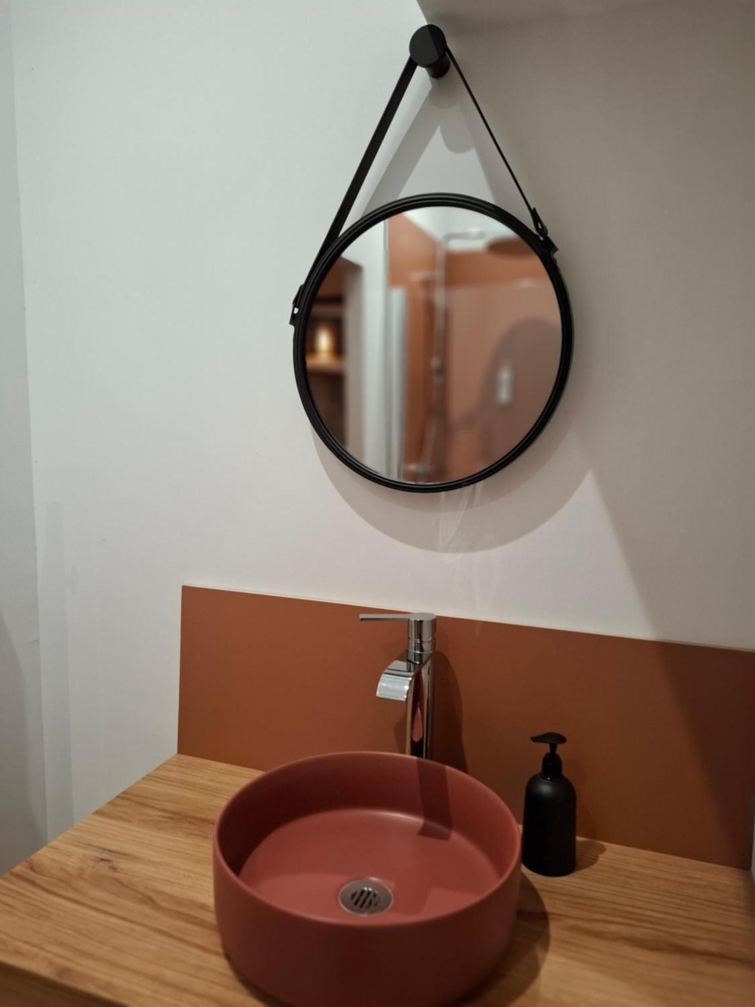 La Peniche De Fabrice Avec Jacuzzi Privatif Apartment Strasbourg Room photo
